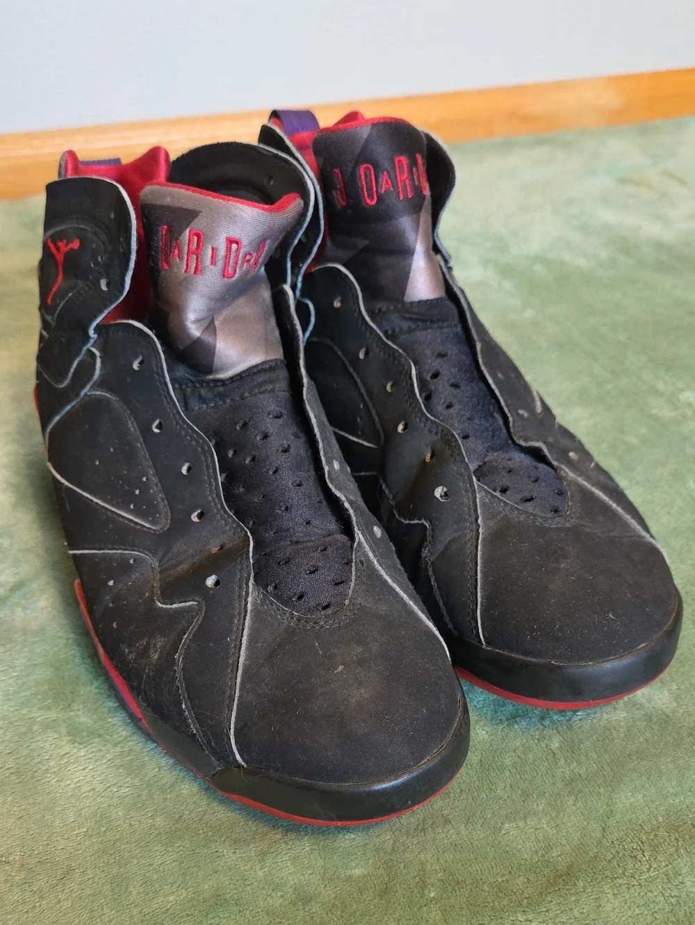 NIKE Air Jordan 7 Retro 